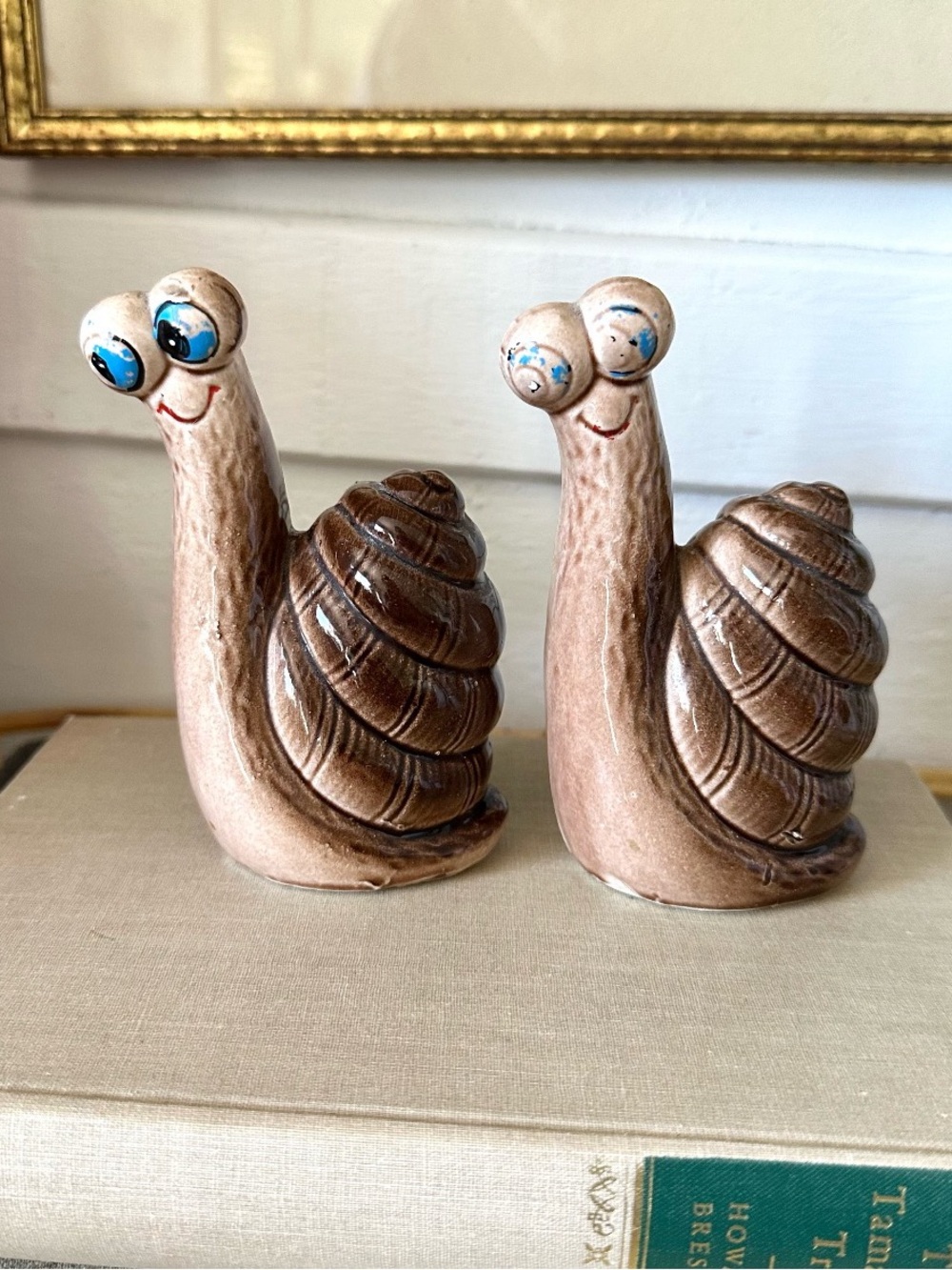 Anthropomorphic SNAIL Salt & Pepper Shakers Kitschy, VTG Made In Japan